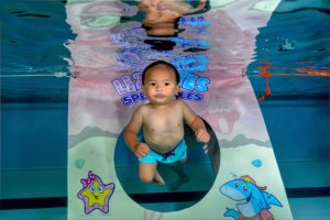 Baby-, Peuter- en Kleuter Portretfotografie Onderwater