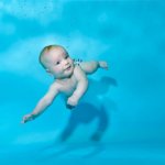 Baby-, Peuter- en Kleuter Portretfotografie Onderwaterfotoshoot