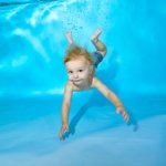 Baby-, Peuter- en Kleuter Portretfotografie Onderwater